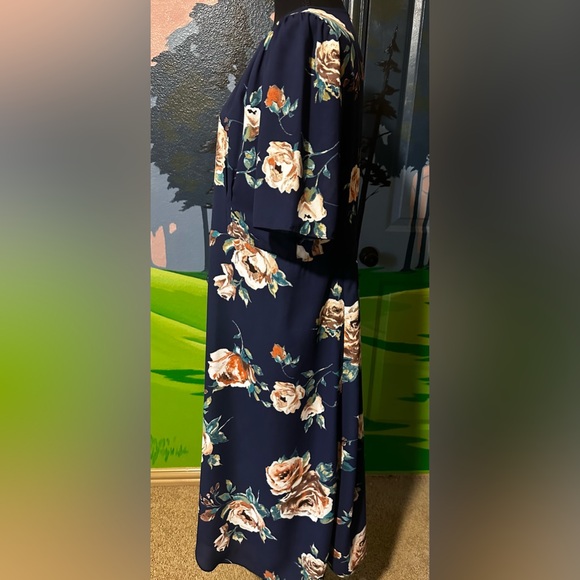 Everly Wrap Dress or Duster Sz L - Picture 3 of 4